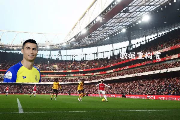 VAR:足球场上的「数据重构者」